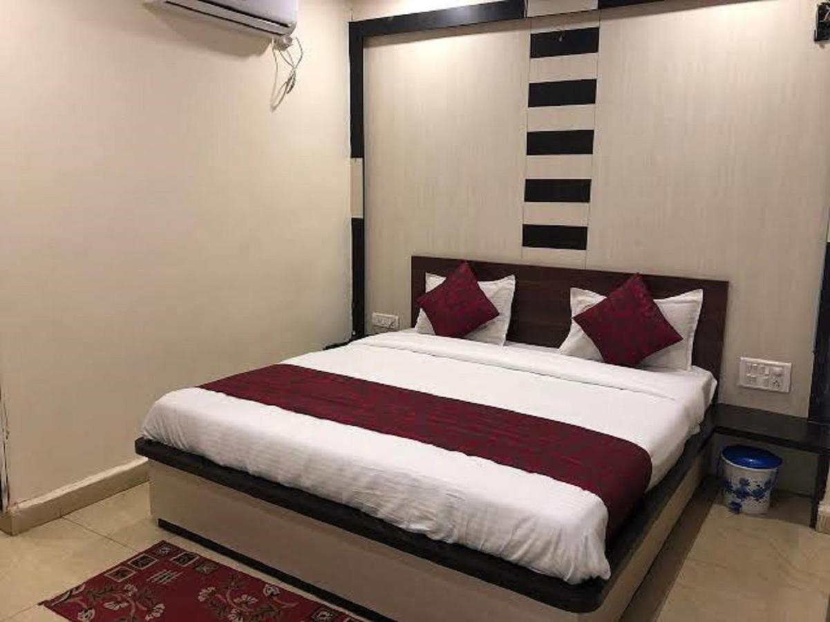 Aerocity Hotel Jindal Palace Delhi- A Well Hygiene Property"All Staff Vaccinated " Neu-Delhi Exterior foto