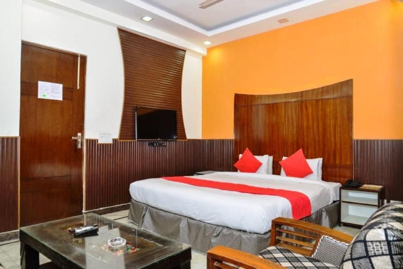 Aerocity Hotel Jindal Palace Delhi- A Well Hygiene Property"All Staff Vaccinated " Neu-Delhi Exterior foto